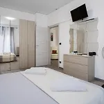 20min Walk Or 2min Drive To Veronafiere アパート