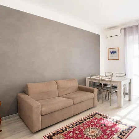 20min Walk Or 2min Drive To Veronafiere Apartamento *