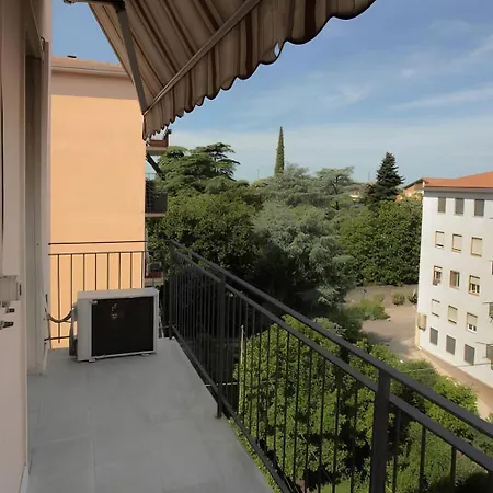 20min Walk Or 2min Drive To Veronafiere
